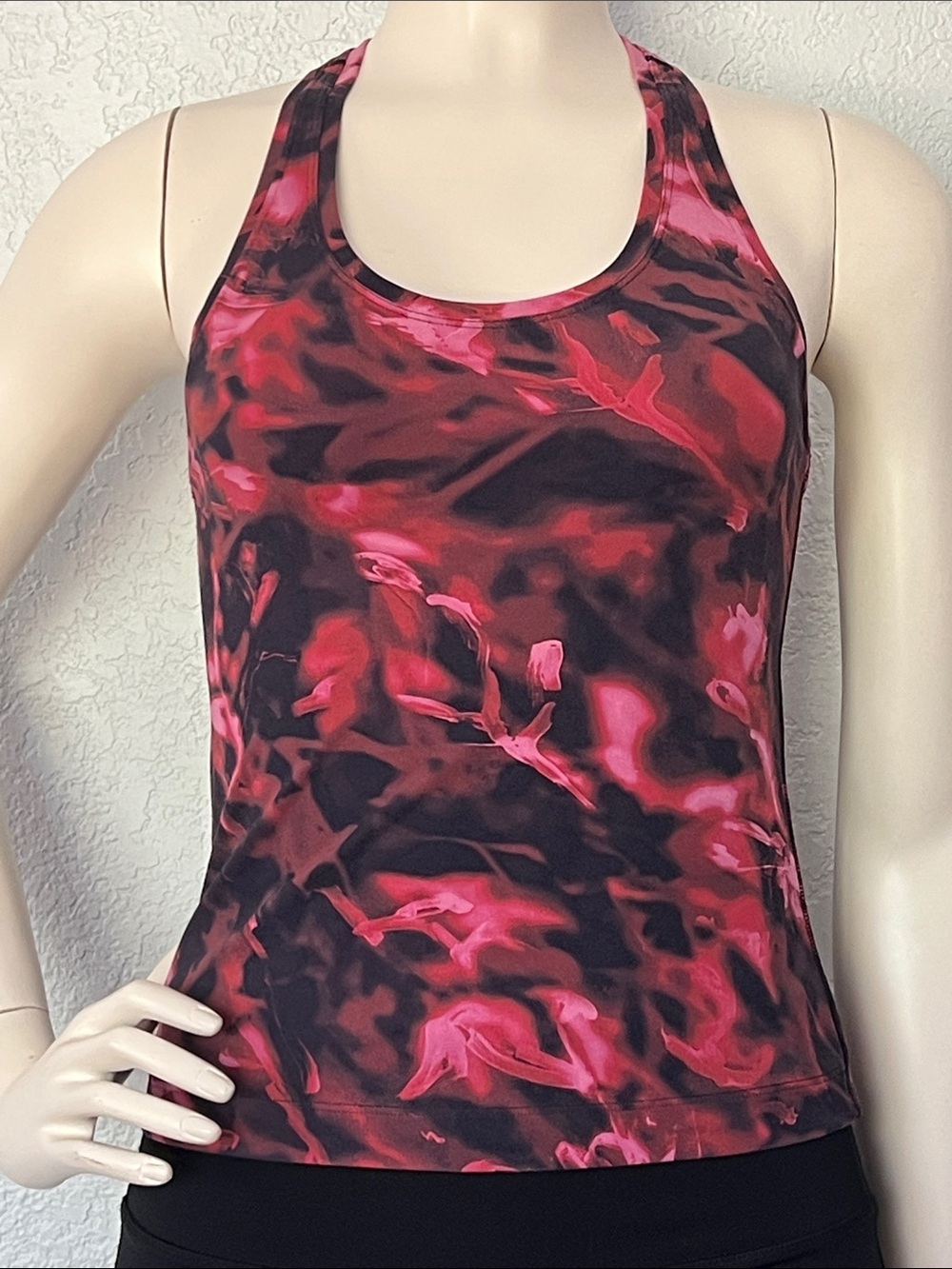 Lululemon Cool Racerback Short Tank Nulu Size 2 Pink Blossom Multi Yoga Workout